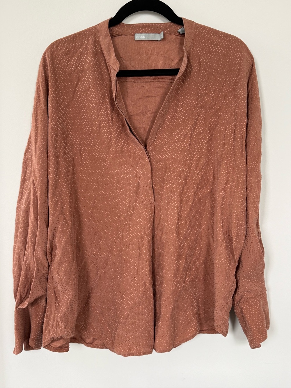 Vince Dusty Rose 100% Silk Textured Blouse Size L